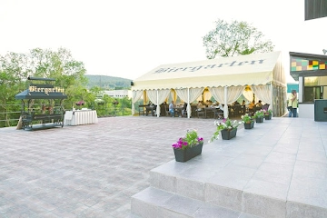 Ресторан Biergarten на Елены Стасовой