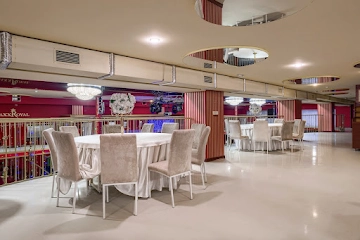 Ресторан MaxxRoyal