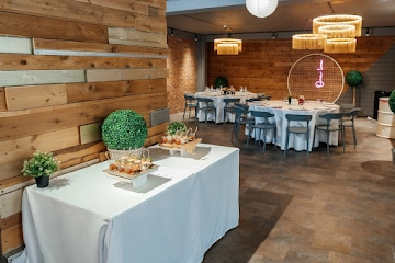 Ресторан Food Factory loft на Сухарной