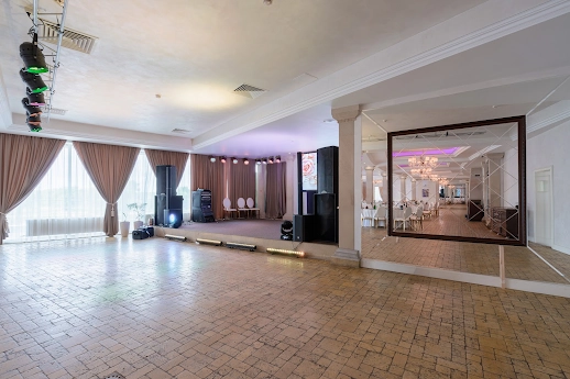 Ресторан Бакинский бульвар Аврора