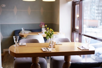 Ресторан BONA на Есенина