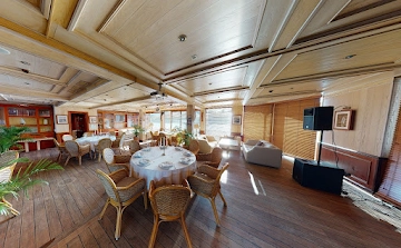 Ресторан Yacht Event