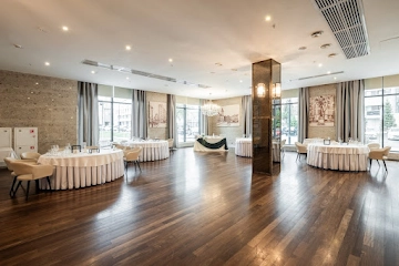 Ресторан DoubleTree by Hilton Novosibirsk
