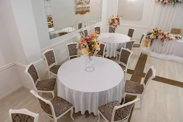 Ресторан Golden Hall