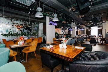 Ресторан Cheeseria на Баумана