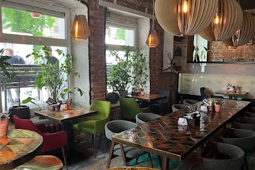 Ресторан Гиви to me на улице Малышева