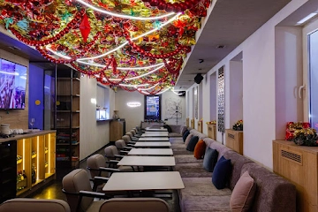 Ресторан OBLAKO