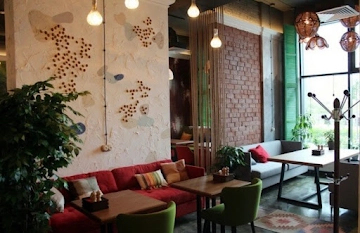 Ресторан Гиви to me на улице Ткачей