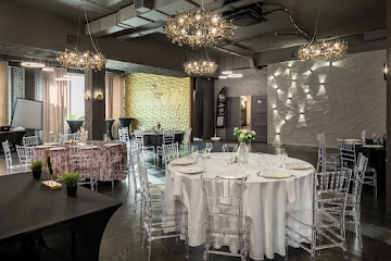 Ресторан Food Factory  loft на Ядрицевской