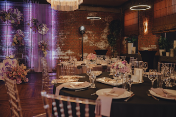 Ресторан Food Factory loft на Коммунистической