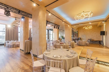 Ресторан AMAND HALL / Аманд Холл