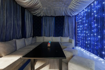 Ресторан Сто Друзей