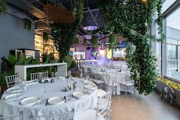 Ресторан MOMENT