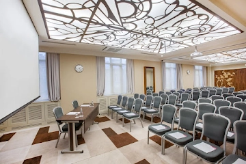 Ресторан Crown Hotel St. Petersburg