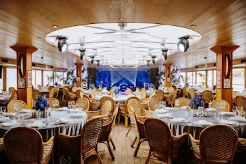 Ресторан Yacht Event