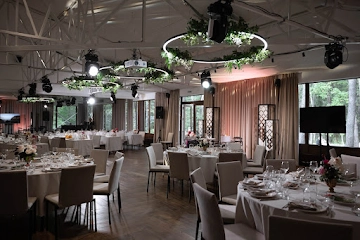 Ресторан Времена года в Зеленом городе