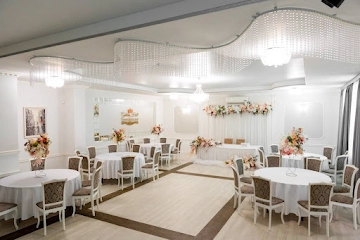 Ресторан Golden Hall