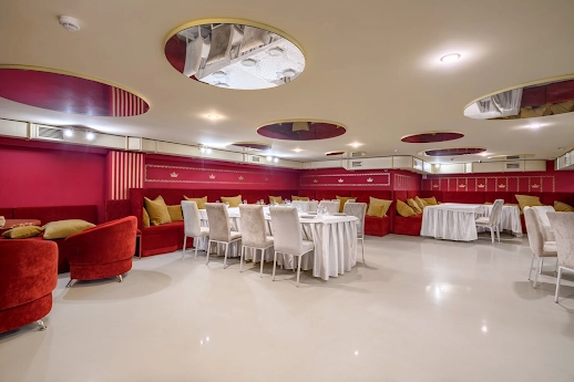 Ресторан MaxxRoyal