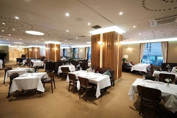 Ресторан Crown Hotel St. Petersburg