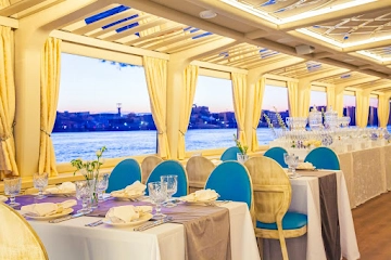 Ресторан Теплоход "Северное сияние"