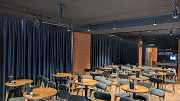 Ресторан StandUp клуб на Грибоедова