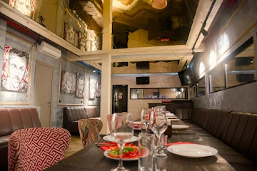 Ресторан Караоке-клуб Shizgara на Автозаводе