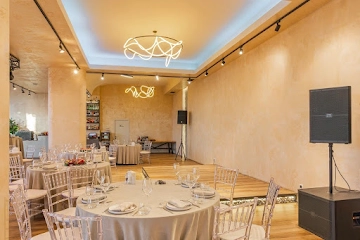 Ресторан AMAND HALL / Аманд Холл