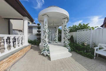Ресторан Golden Hall