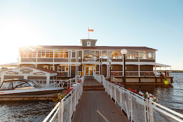 Ресторан Белуга на Волге